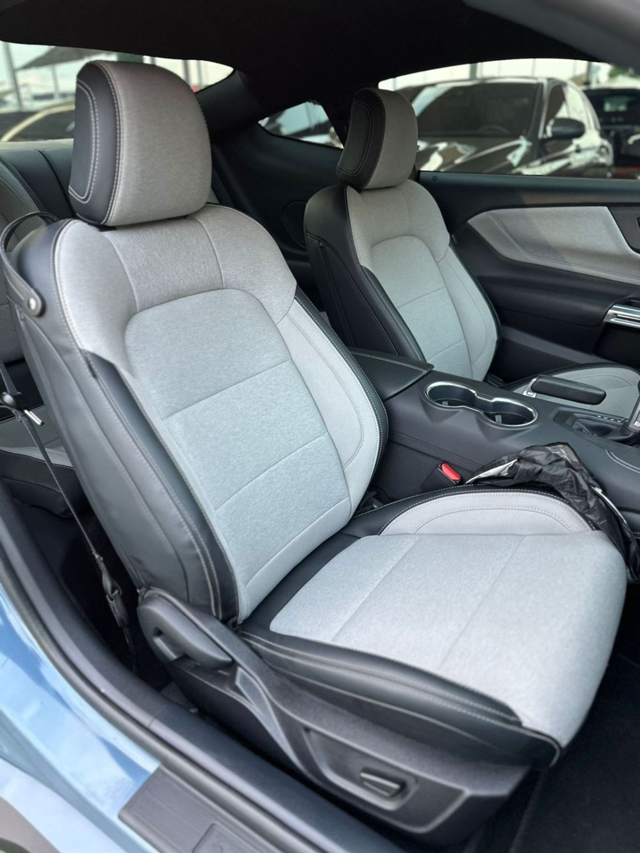 فورد موستانج فورد موستانج GT 5.0  خليجي صبغ وكاله تشييكات وكاله تحت الضمان بحاله ممتازه