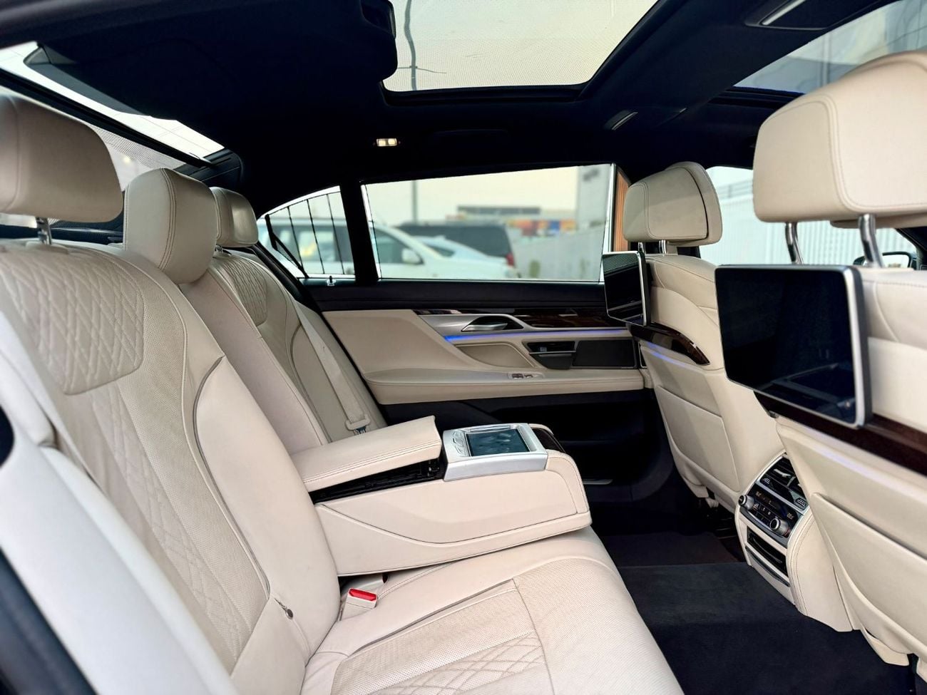 BMW 730Li M SPORT