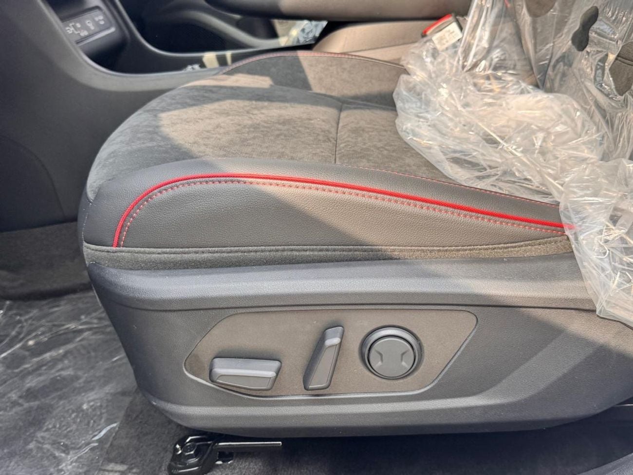 Hyundai Tucson 2025 N Line , 2.0L , sunroof , power seat