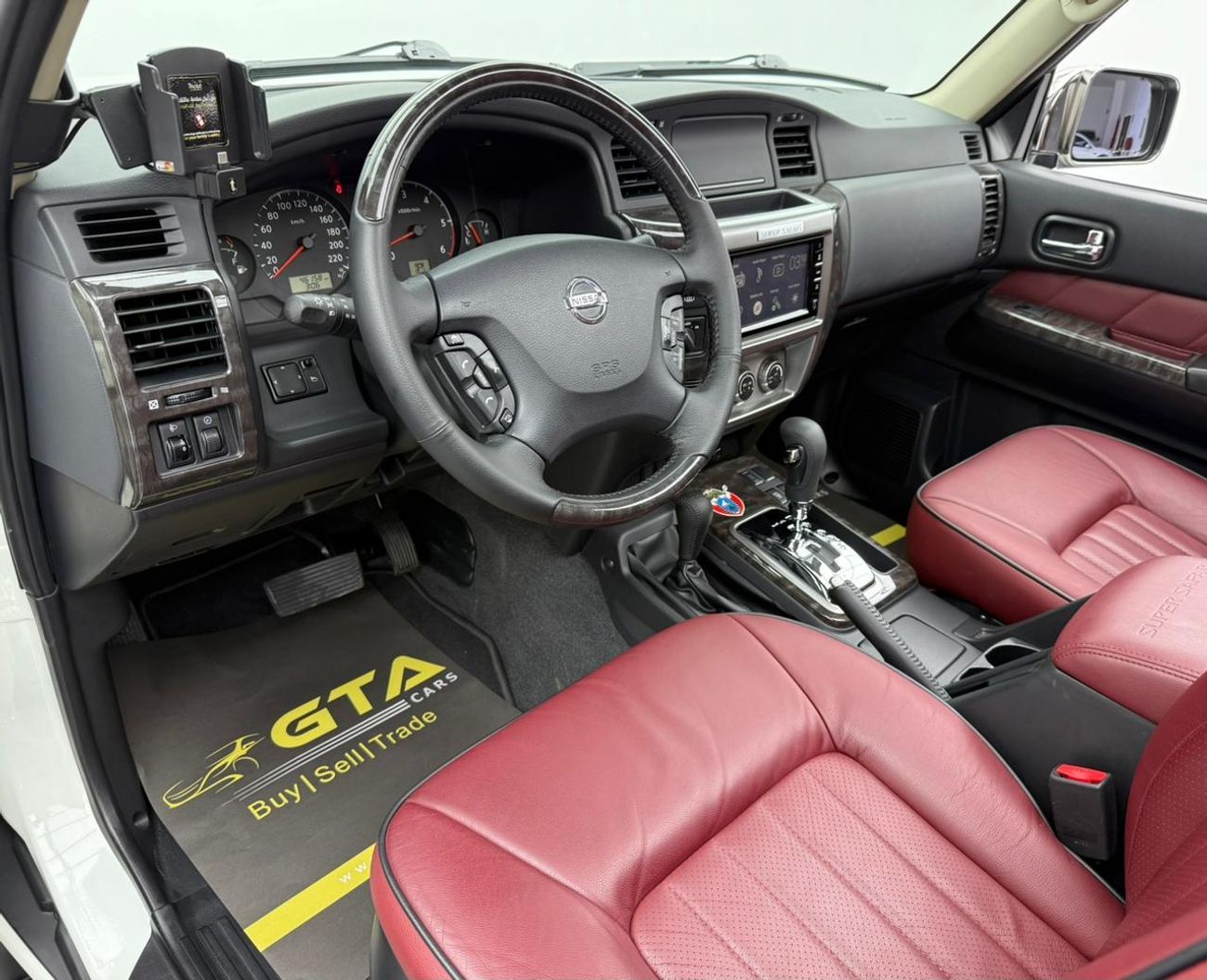 نيسان باترول سوبر سفاري 2023 Nissan Patrol Super Safari 4800 VTC, 2029 Nissan Warranty + Service Pack, Low Km, GCC