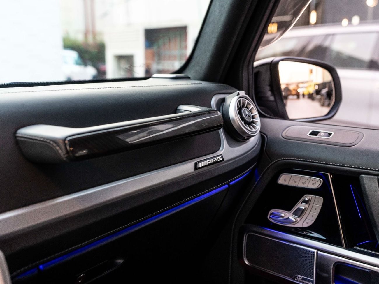 Mercedes-Benz G 63 AMG Std 4.0L