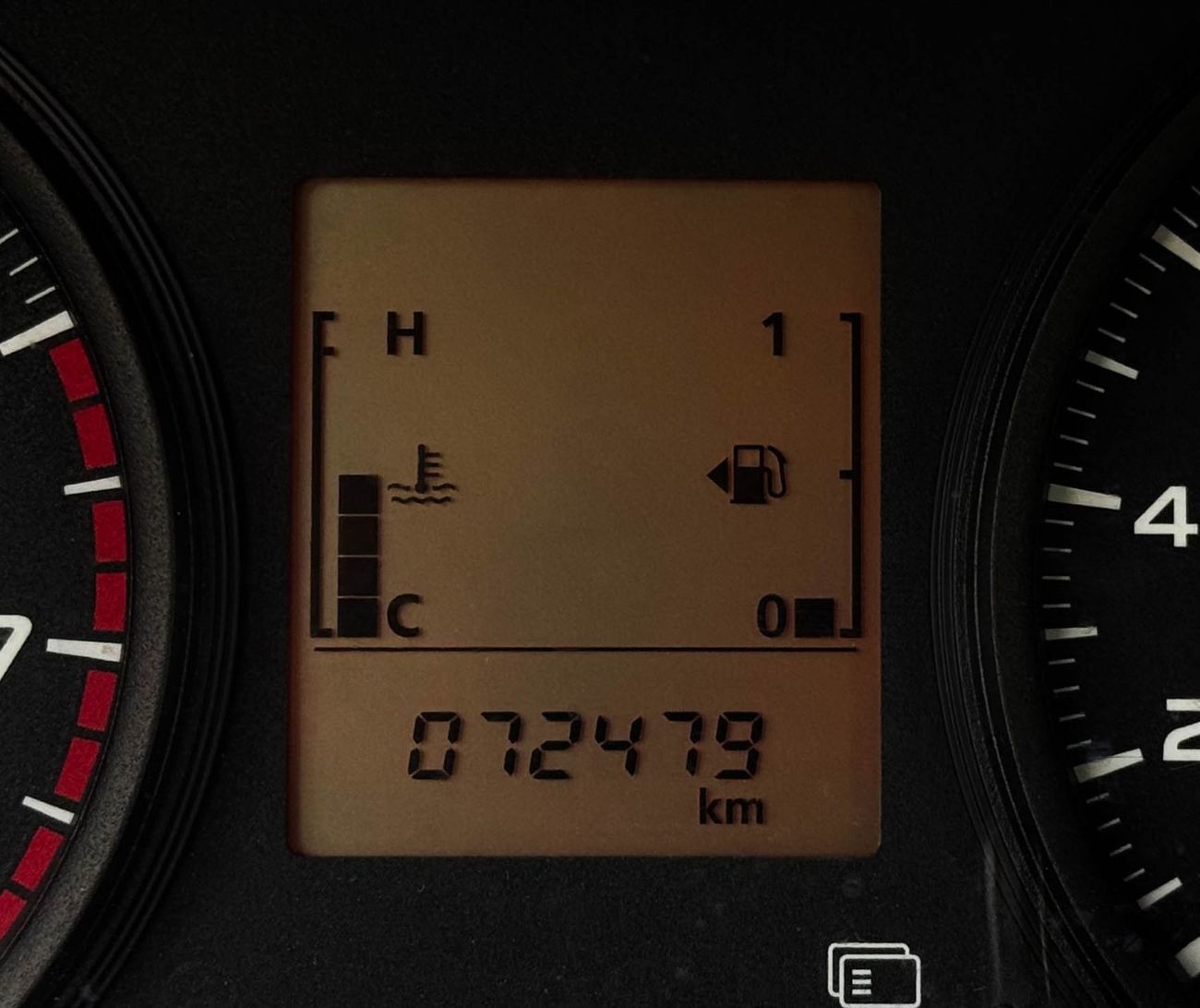 Mitsubishi L200 GL 2.4L (128 HP) Double Cab Utility Mitsubishi L200 2.4L 2023 RWD GCC, accident-free, in excellent c