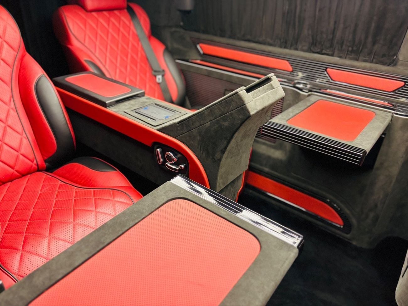 مرسيدس بنز V 250 AVANTGARDE LWB