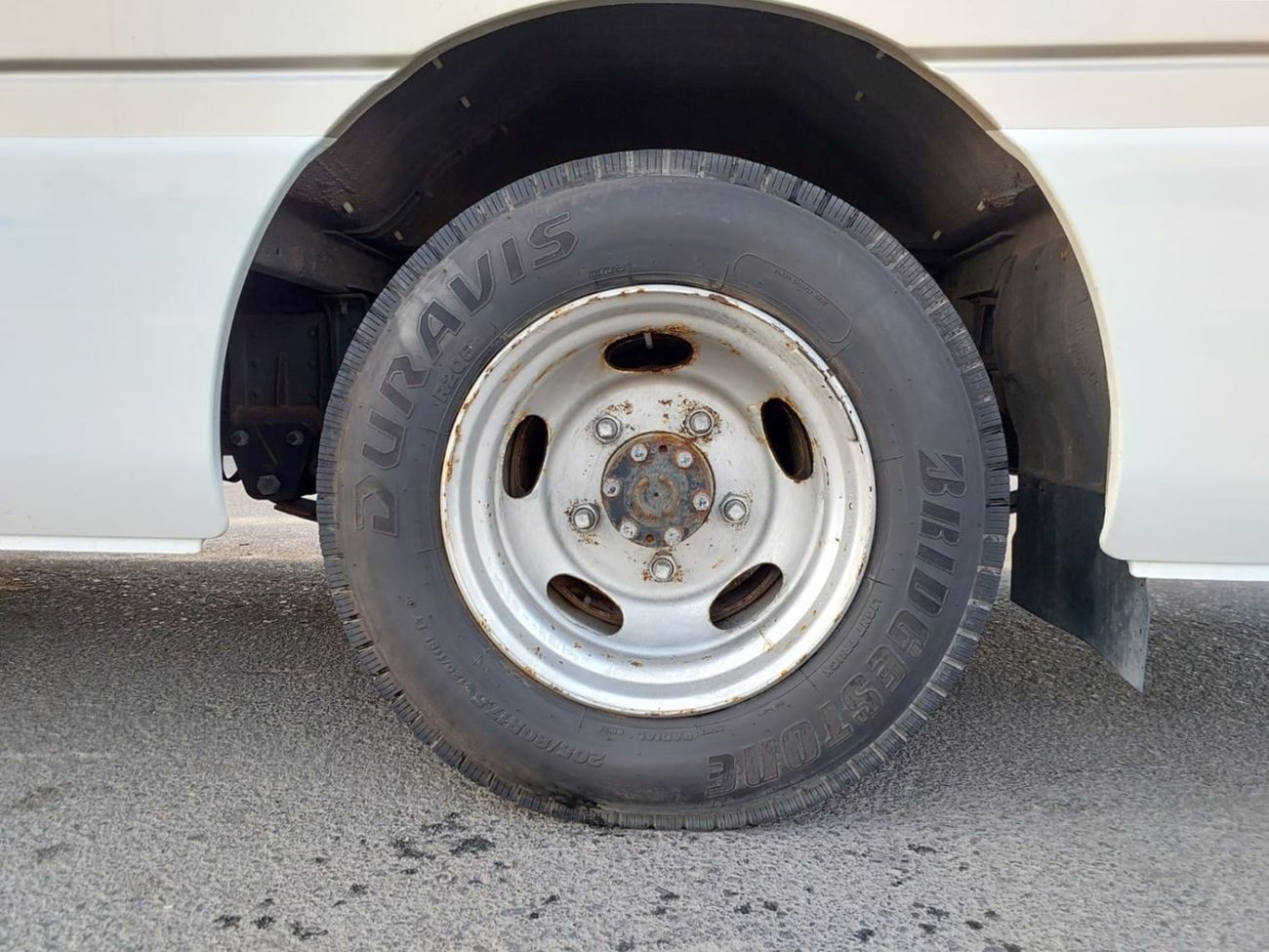 Nissan Civilian NISSAN CIVILIAN BUS RHD 2004 MODEL 4.1 L DIESEL AUTOMATIC(PM20339)