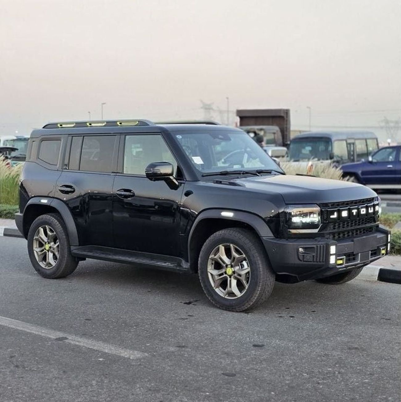 Jetour T2 2024 Jetour T2 2.0L turbo 8 Speed AT Full option