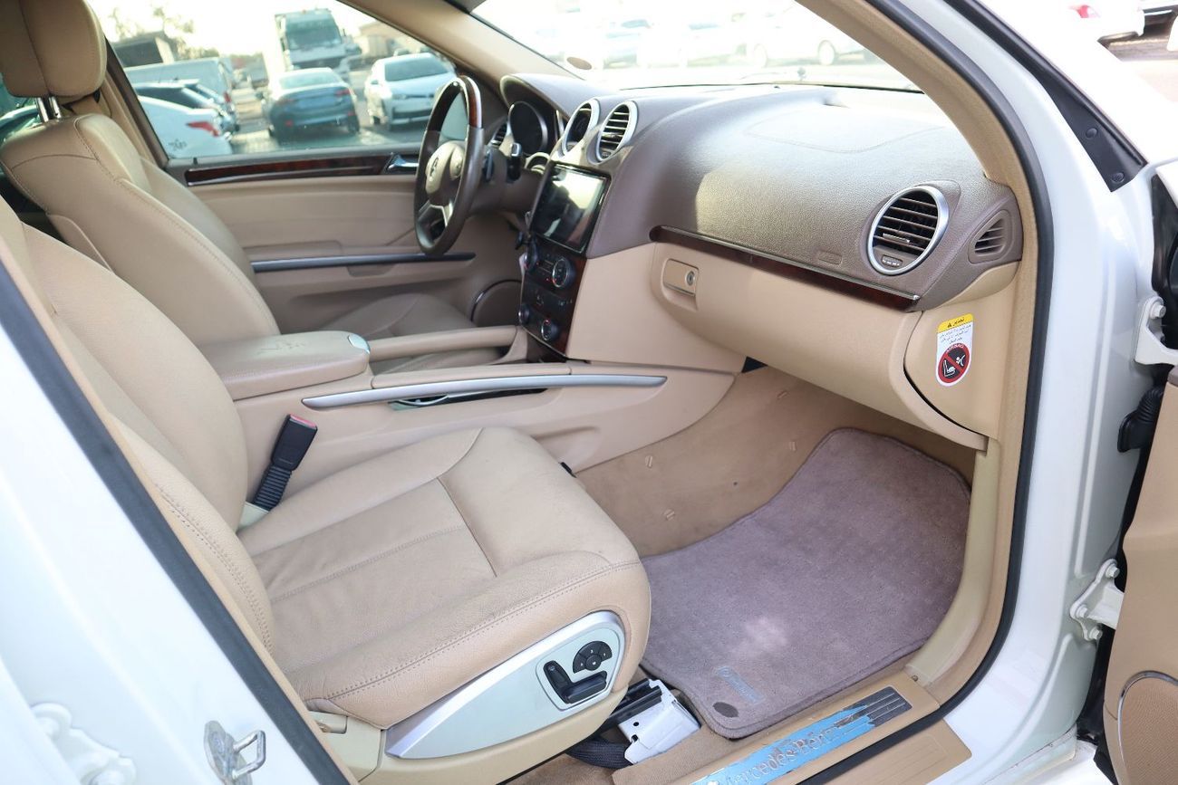 مرسيدس بنز GL 450 Mercedes-Benz GL 450 4.7L GCC