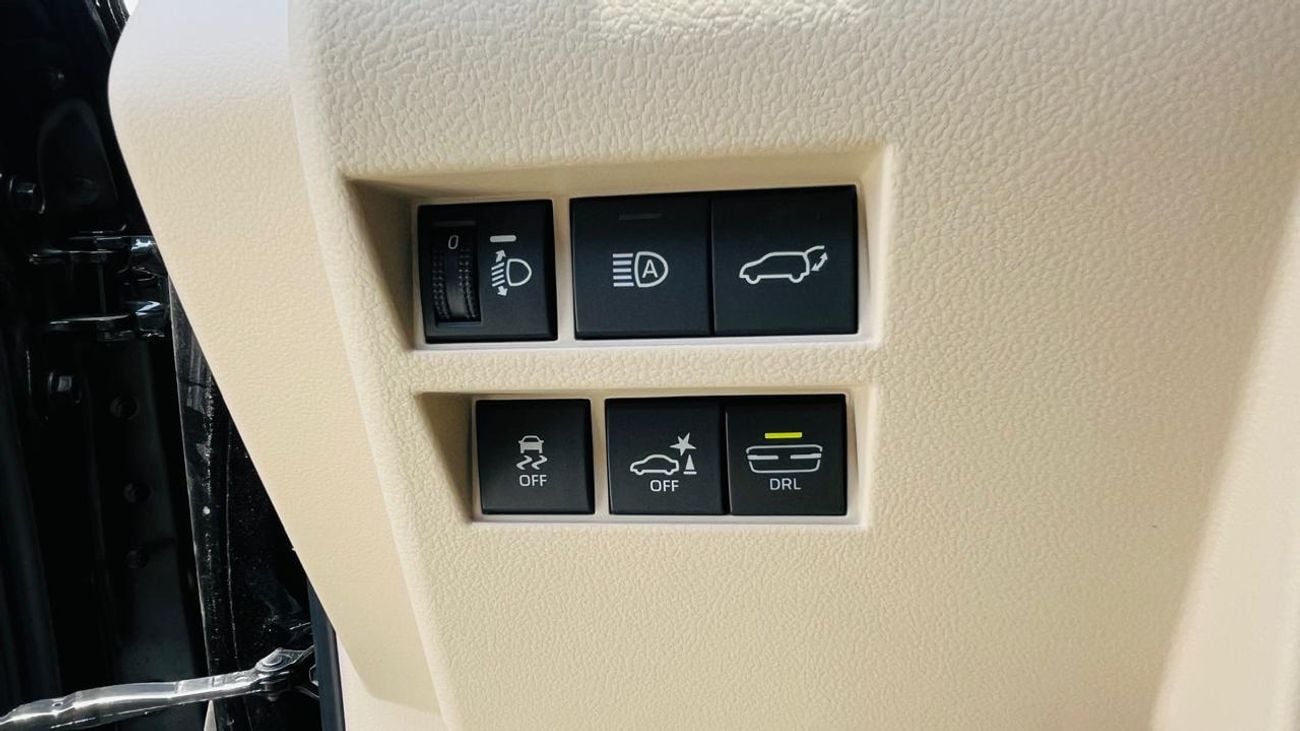 Toyota Land Cruiser GXR