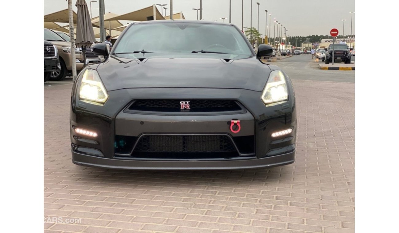 نيسان GT-R نيسان جي تي ار