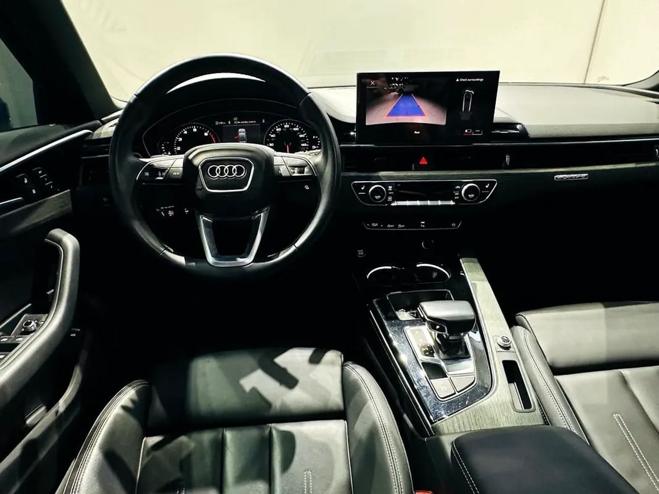 Audi A4 sDrive 20i 35 TFSI 1.4L