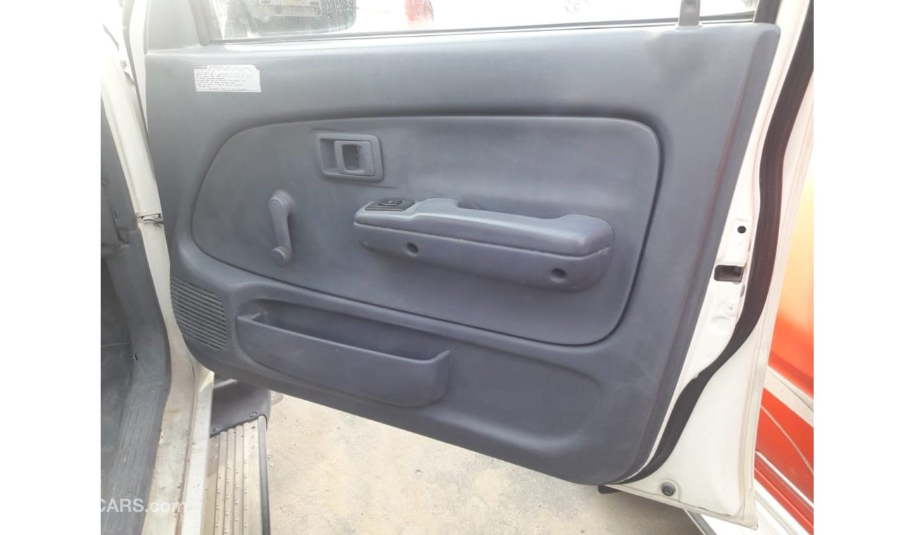 Toyota Hilux Hilux pick up RIGHT HAND DRIVE (Stock no PM 489 )