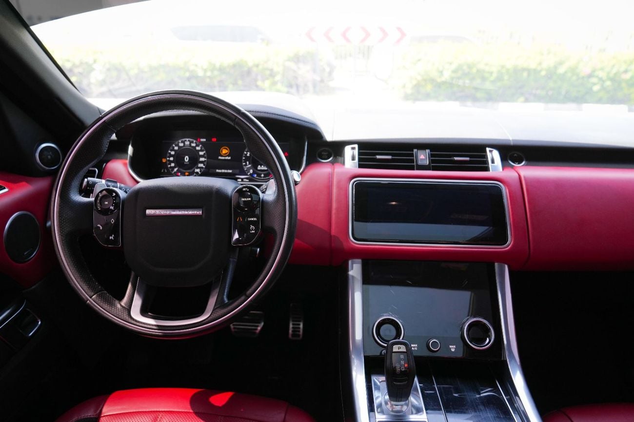 Land Rover Range Rover Sport HSE DYNAMIC P360 2021!! GCC SPECS!! WELL MAINTAINED