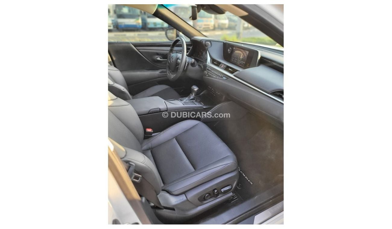 Lexus ES350 LEXUS ES350 2020 MODEL FULL OPTION