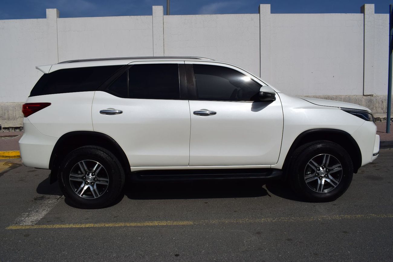 تويوتا فورتونر EXR 2.7L (160 HP)