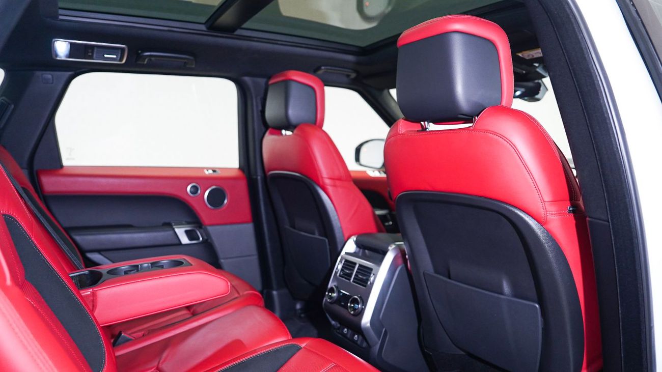 لاند روفر رينج روفر سبورت HSE Dynamic | AED 4,097 PM | Warranty July-2027 | GCC