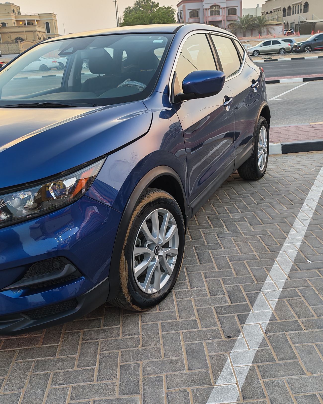 نيسان روج Rouge 2.0 l