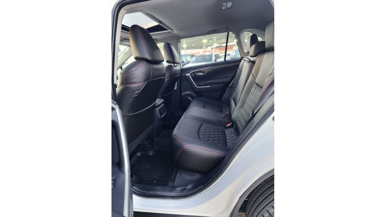 تويوتا راف ٤ Toyota Rav 4 XLE 2019