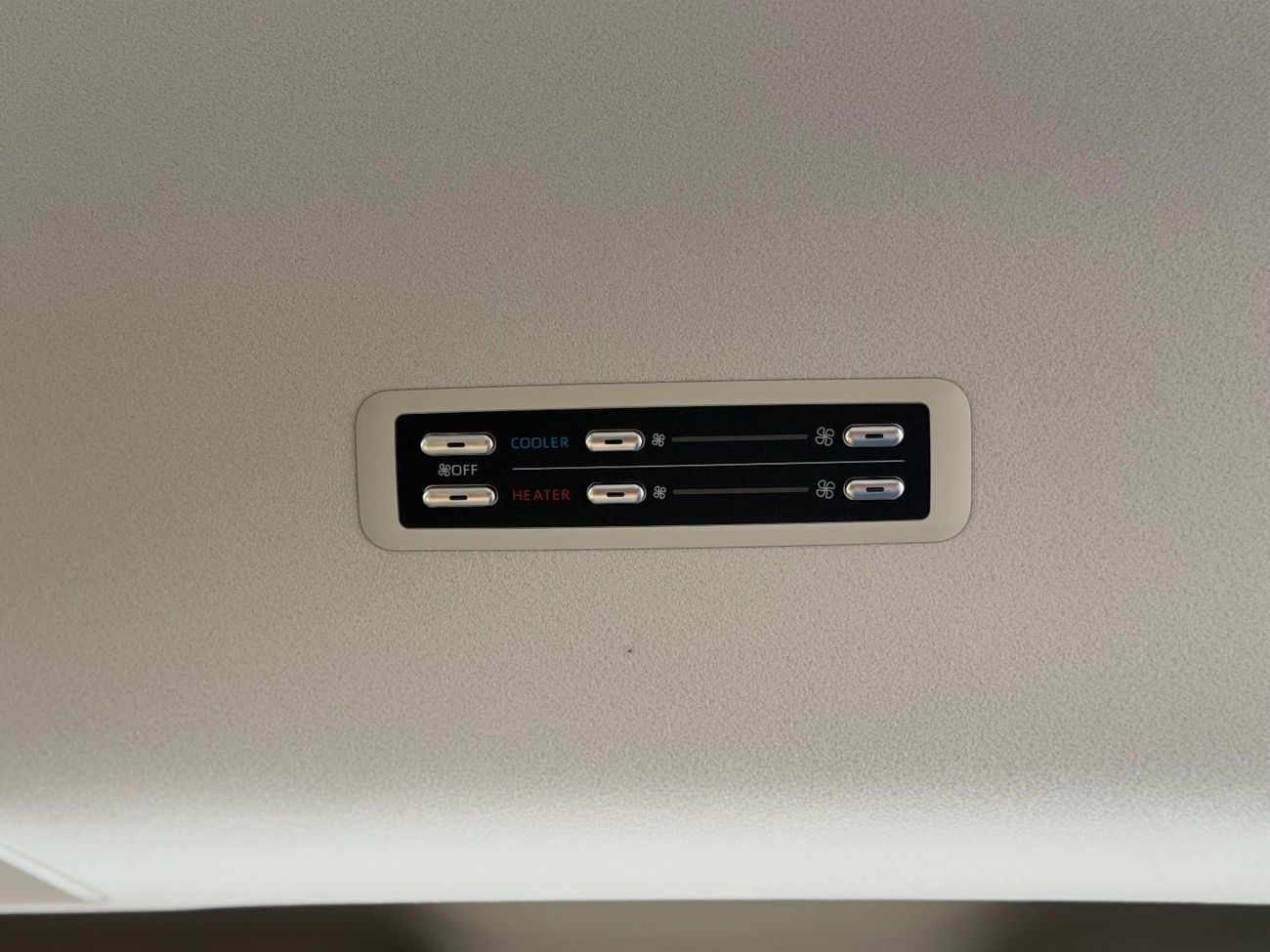 تويوتا هاياس Hiace 3.5 GL || Automatic || 2026