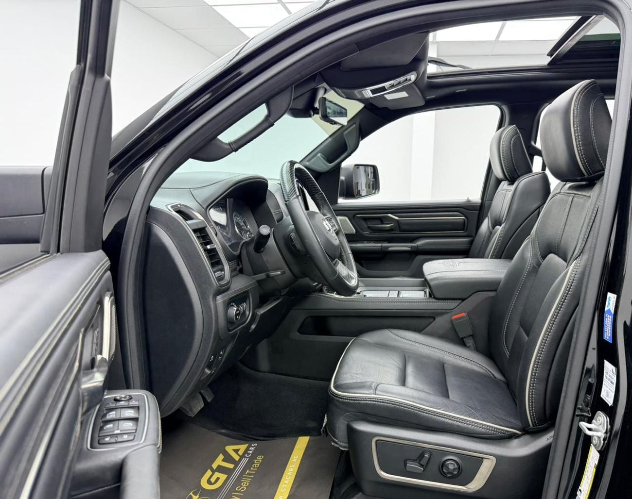 رام 1500 LIMITED 2021 RAM 1500 Limited, Warranty, Full RAM Service History, Low Km, Fully Loaded, GCC