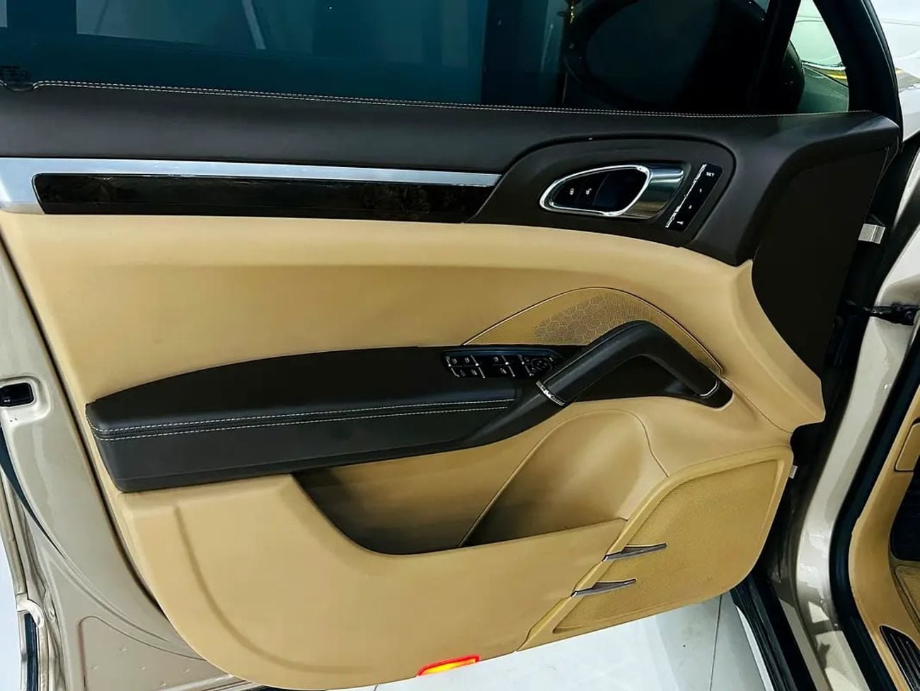 Porsche Cayenne STANDARD