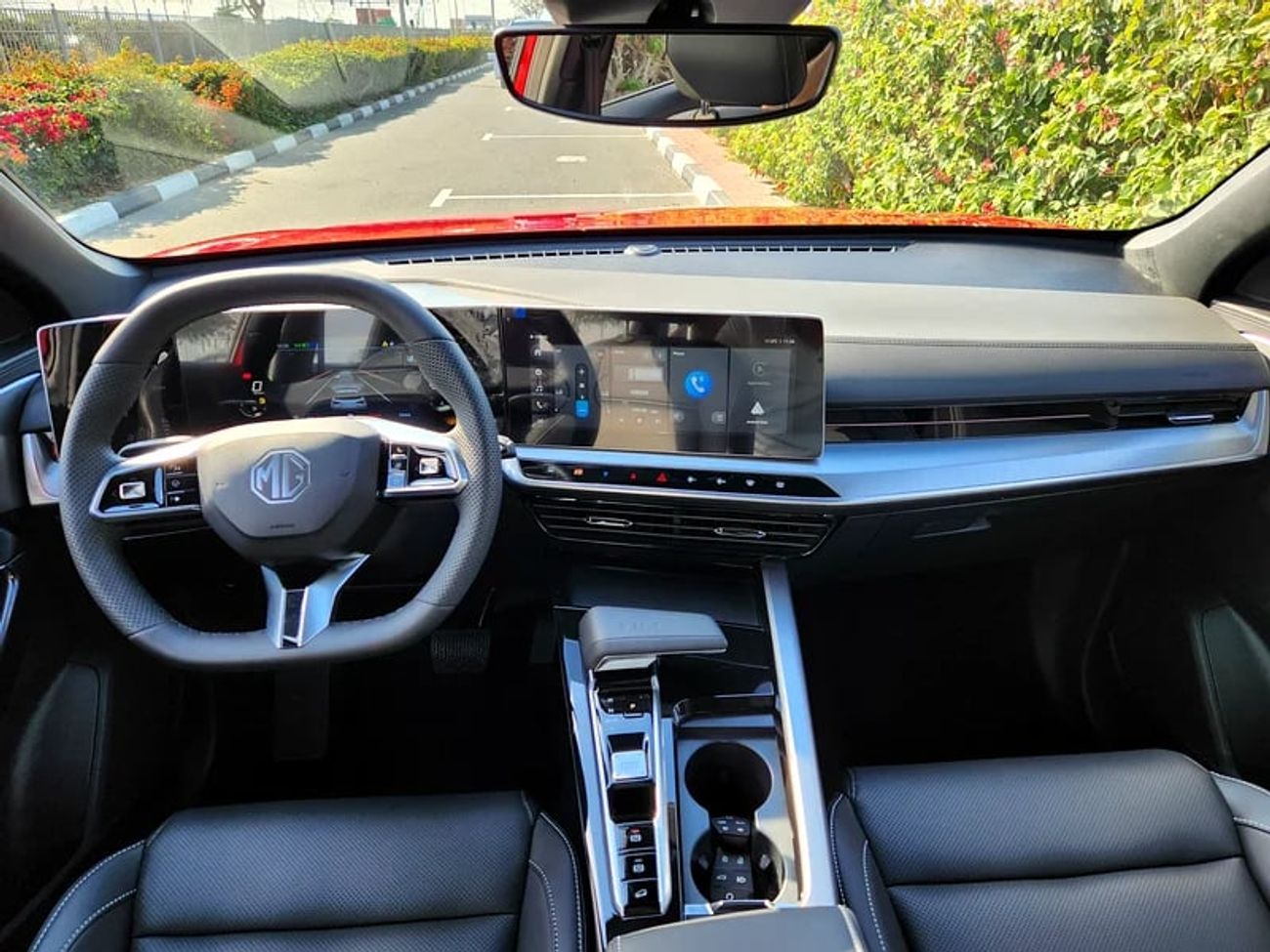 MG One Mid option / Lamborghini Orange