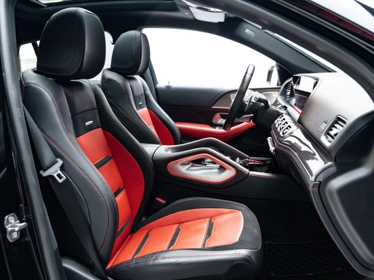 Mercedes Benz GLE53 AMG COUPE 4MATIC+