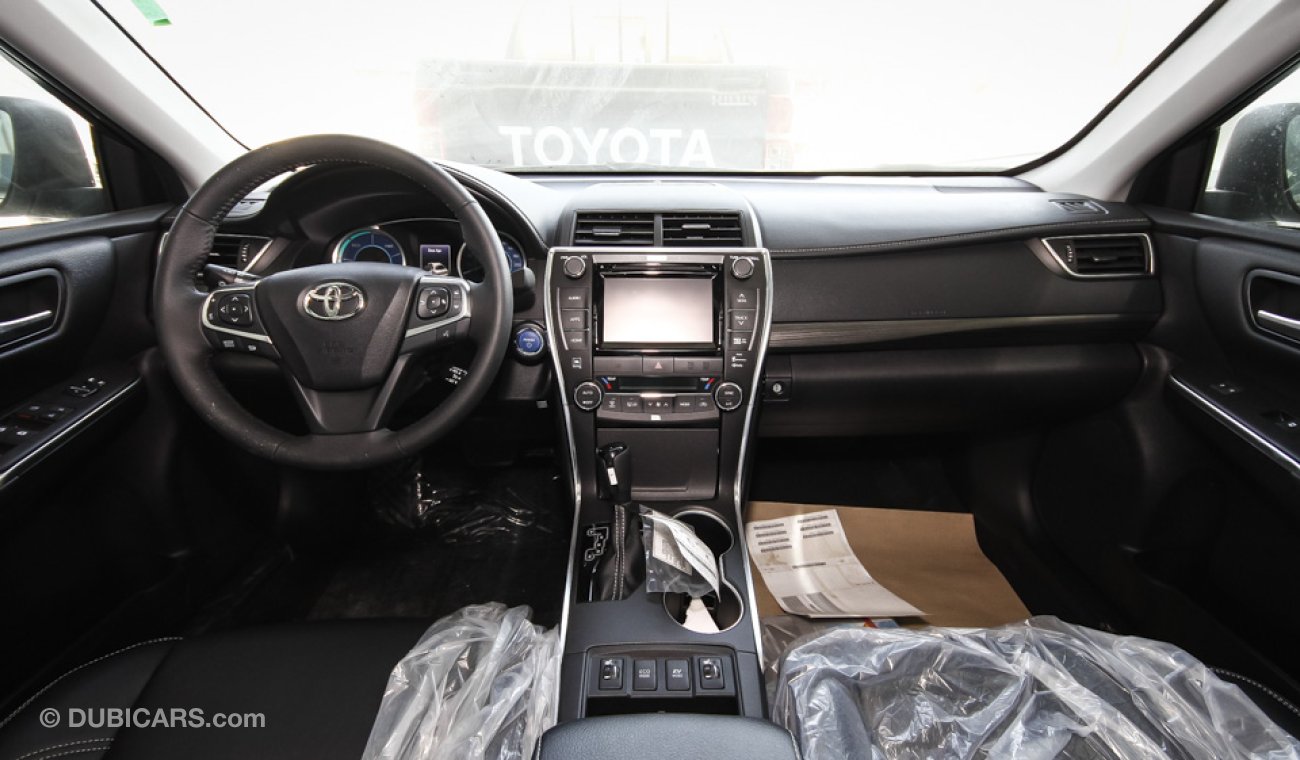 Toyota Camry HYBRID SYNERGY DRIVE X.LE