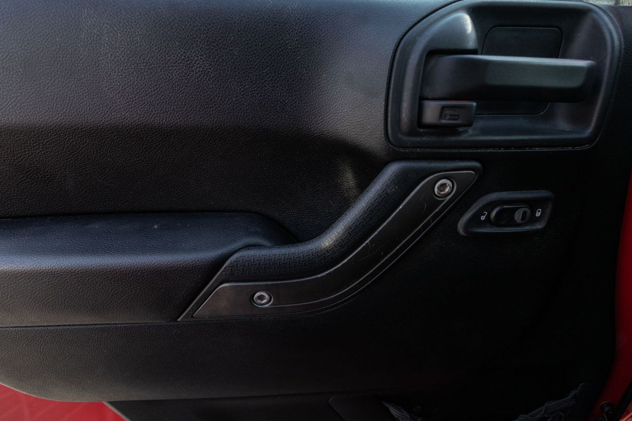 Jeep Wrangler Sport 3.6L A/T