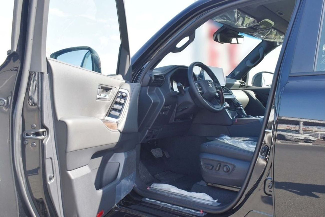 Toyota Land Cruiser TOYOTA LC300 3.3L DIESEL GXR HI 2025 MODEL GCC