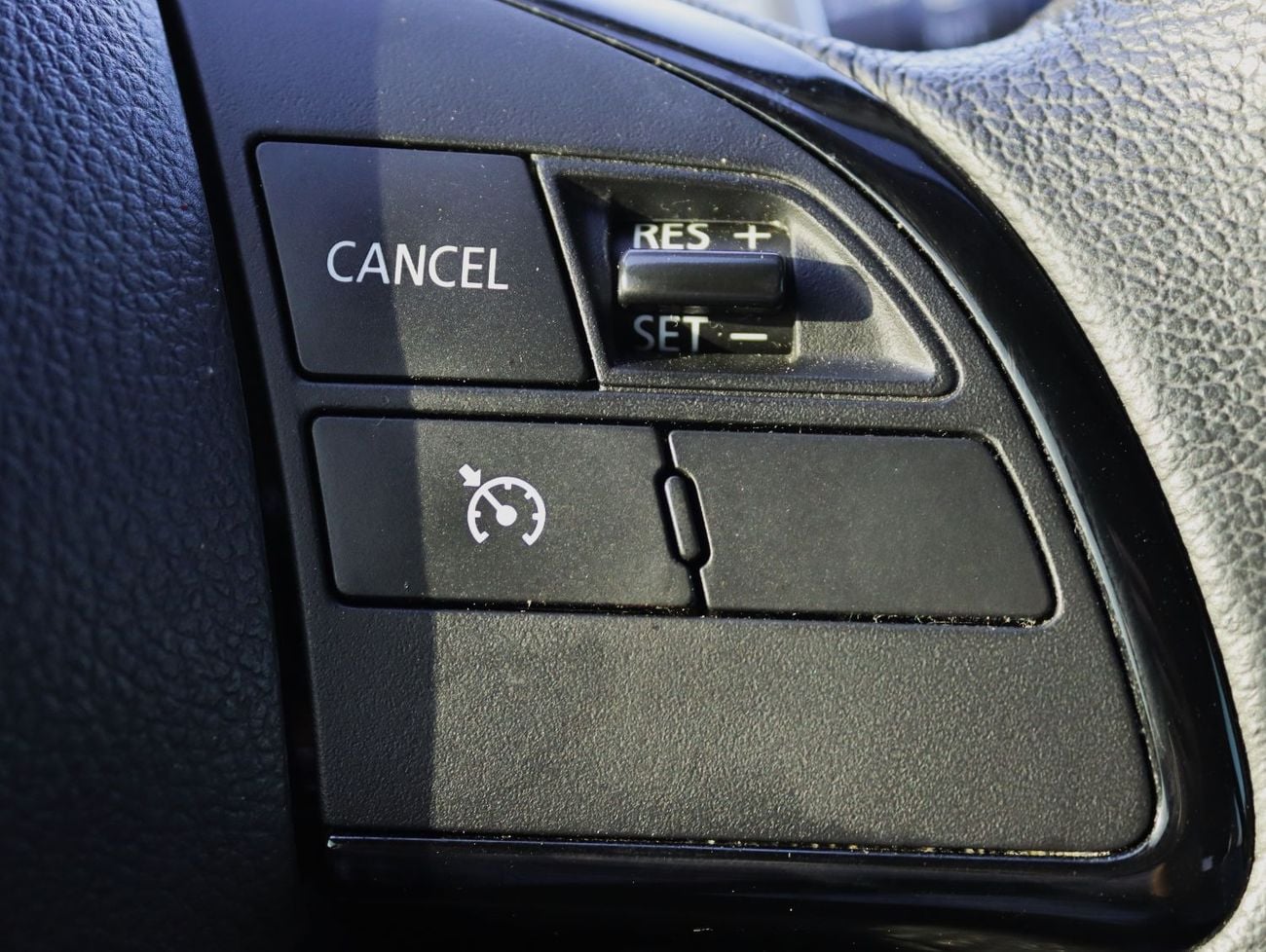 ميتسوبيشي إكلبس كروس ميتسوبيشى كلبس كرووس 2023 - خليجى - بمحرك 1.5 - بدون حوادث وبحاله ممتازه