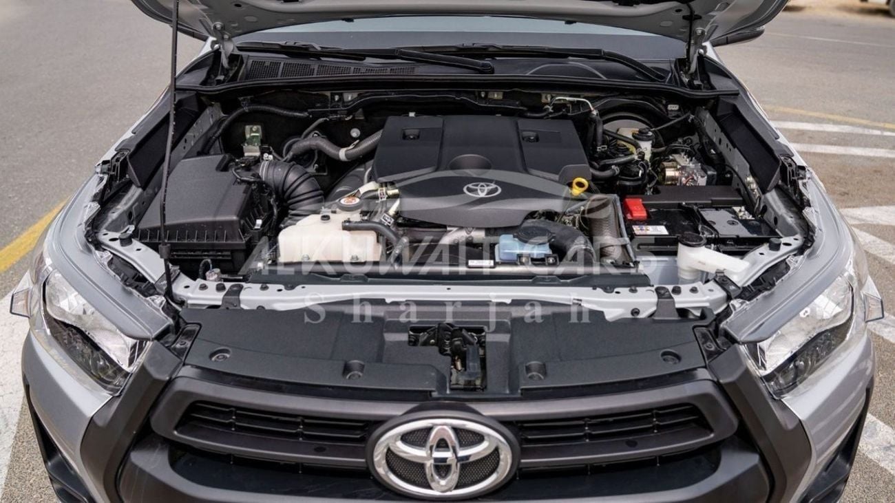 تويوتا هيلوكس GL TOYOTA HILUX DC 2.4D MT 4X4 P.WINDOW 2025