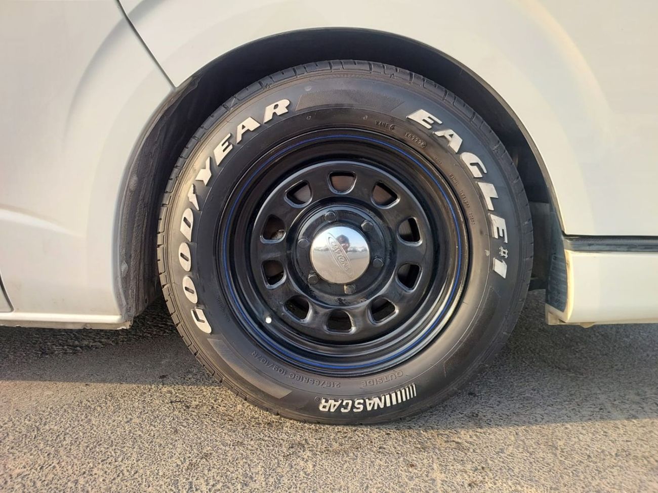 تويوتا هاياس TOYOTA HIACE VAN RHD 2009 MODEL 2.7 L PETROL AUTOMATIC(PM02291)