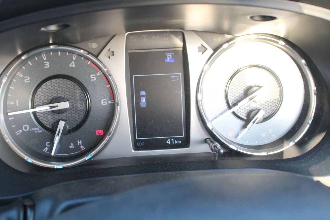 تويوتا هيلوكس TOYOTA HILUX 2.8L DIESEL DOUBLE CAB 4WD HIGH AUTO