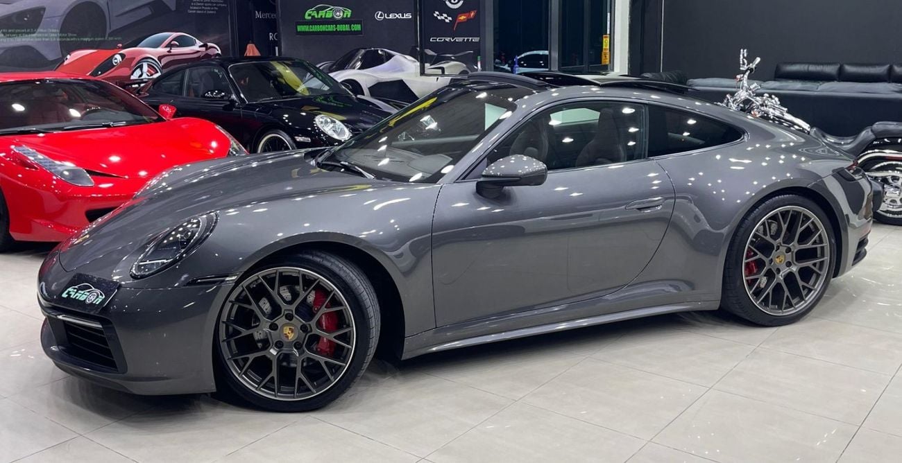 Porsche 911 Carrera 4S 3.0L (444 HP) Coupe