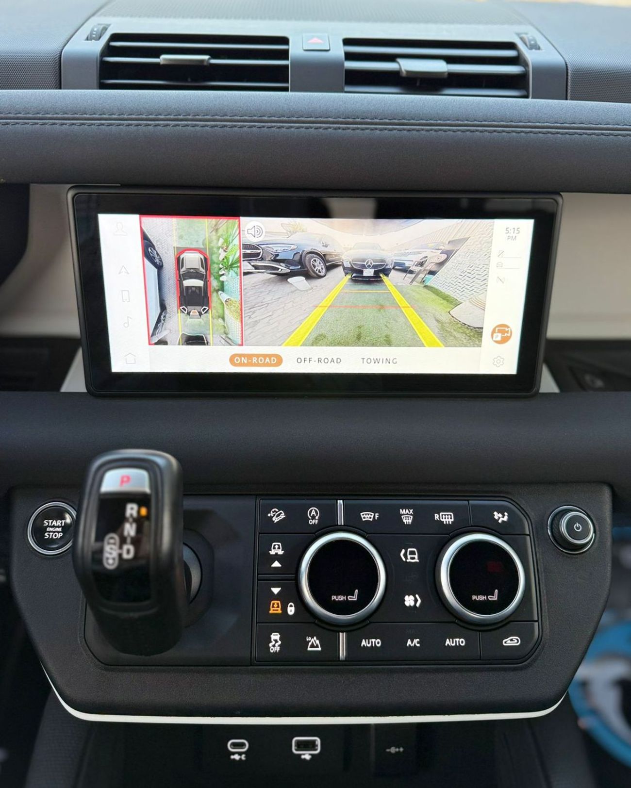 لاند روفر ديفندر