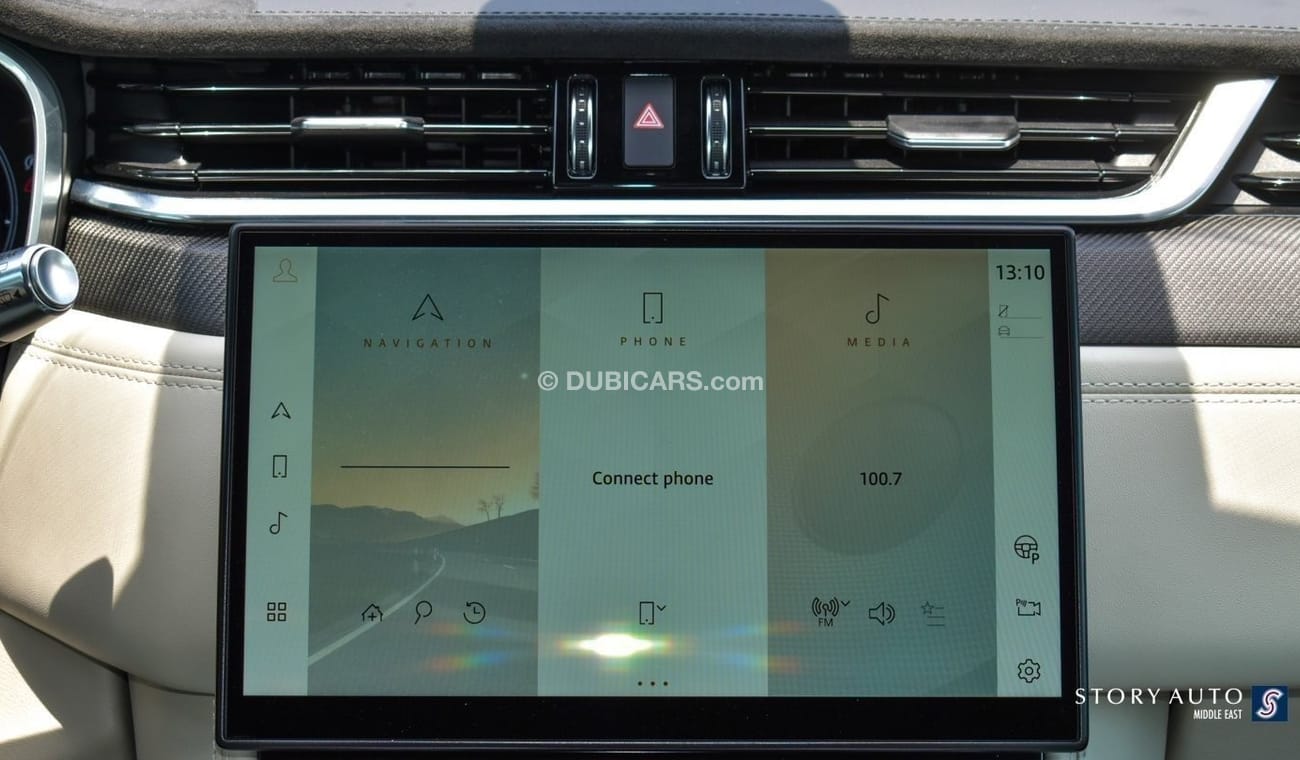 Jaguar F Pace SVR P550 5.0P V8 AWD Aut.  (For Local Sales plus 10% for Customs & VAT)