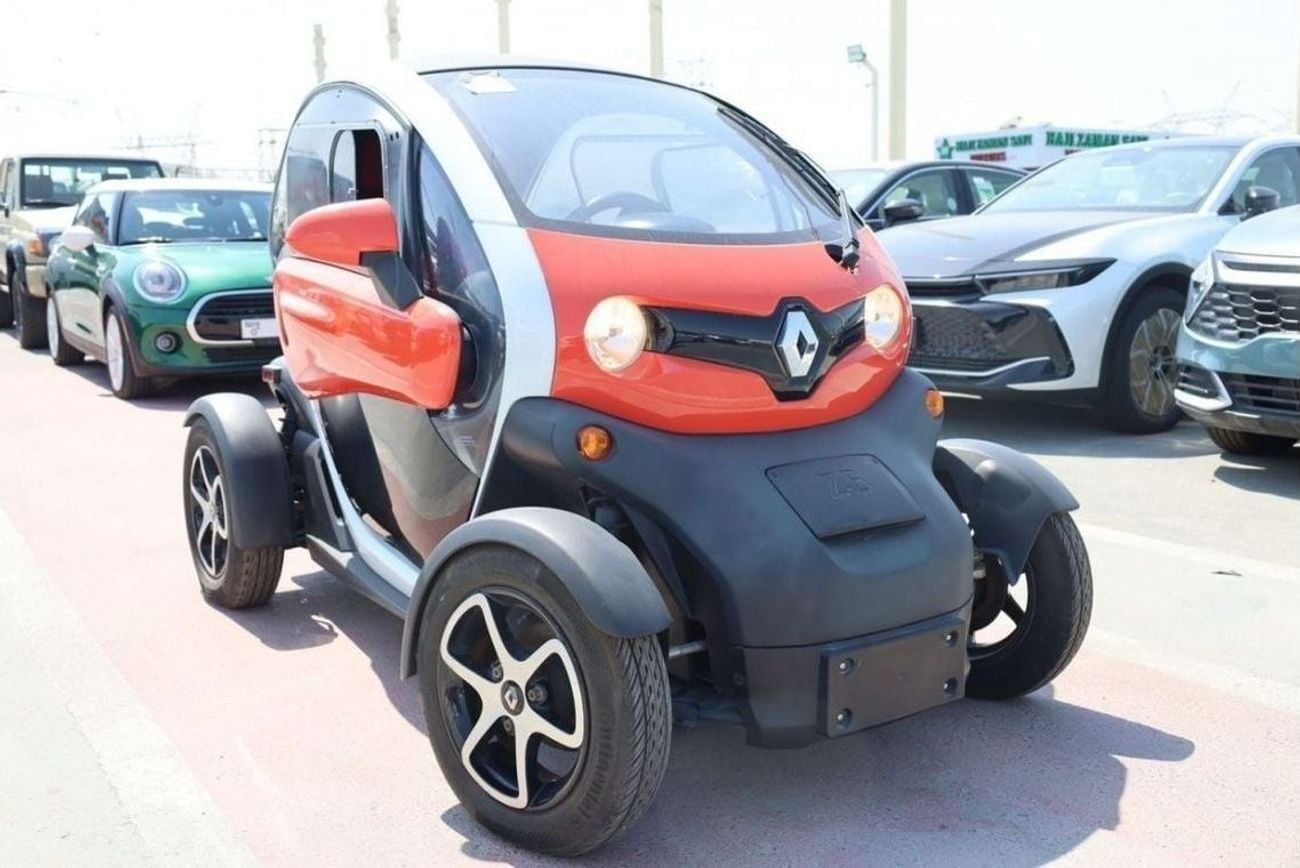 Renault Twizy STD (NON GCC) Std Renault_TWIZY_FULL_ELECTRIC_2018_2017_FULL_ELECTRIC_2SEATS_ELECTRIC