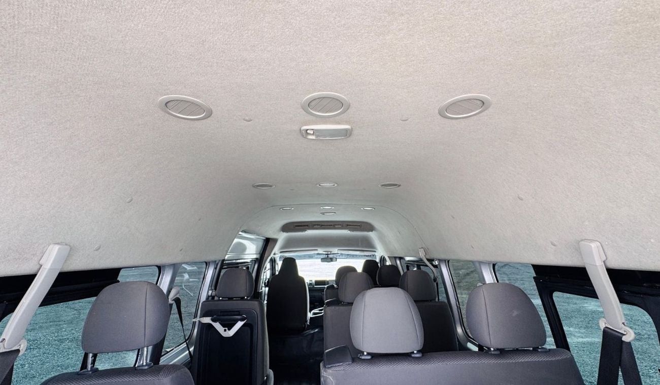 Toyota Hiace GOOD CONDITION | RHD | 2018 | 3.0L DIESEL ENGINE | 12 SEATERS | AUTOMATIC TRANSMISSION | DIGITAL REA