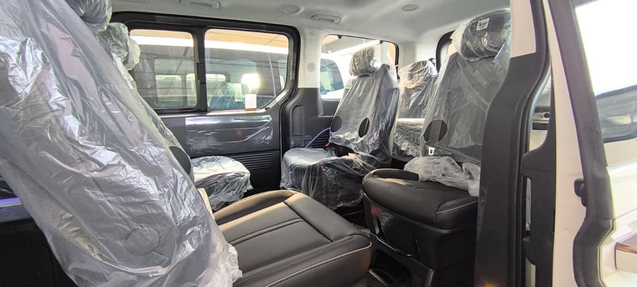 Hyundai Staria HYUNDAI STARIA 2.2L DIESEL VIP