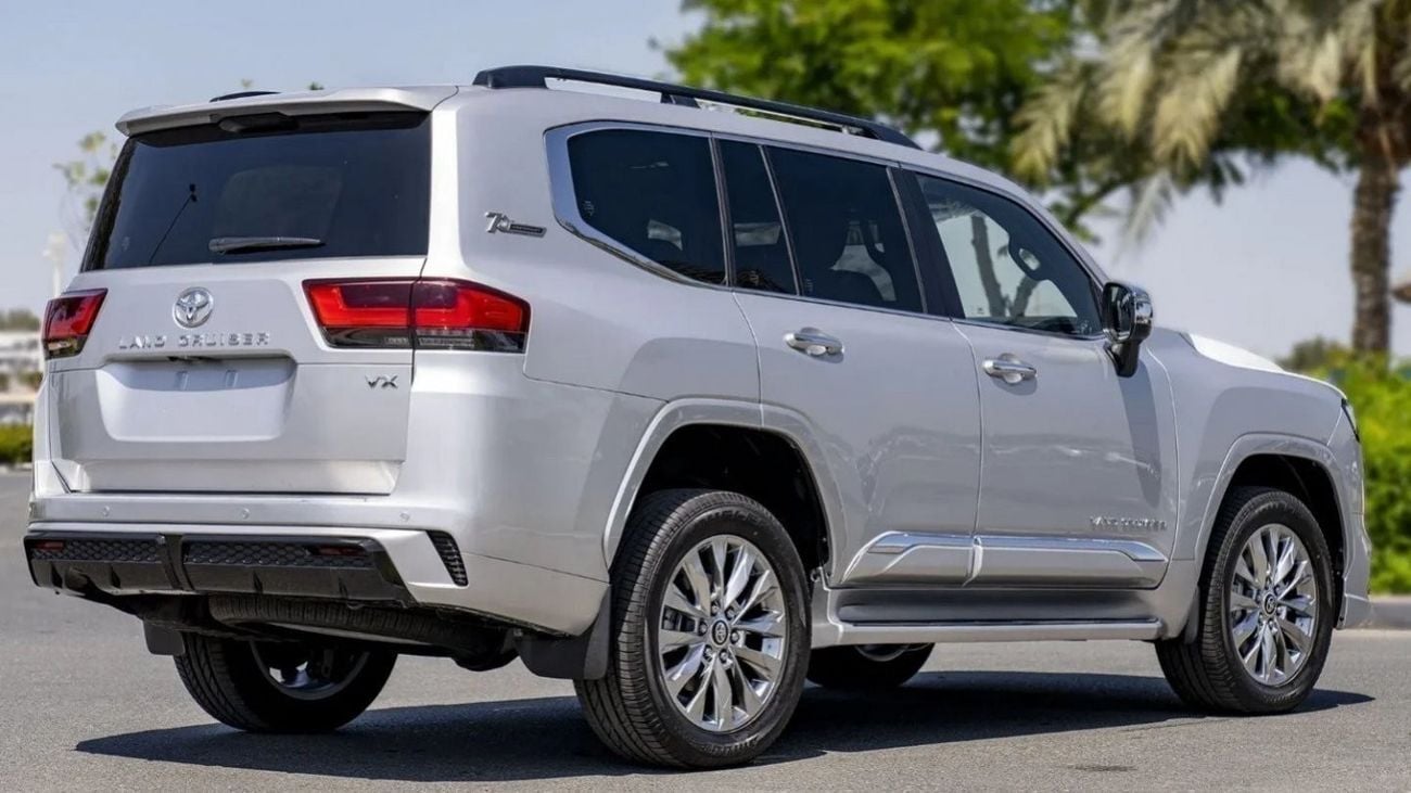Toyota Land Cruiser TOYOTA LAND CRUISER LC300 VX 3.5L TWIN TURBO 2024