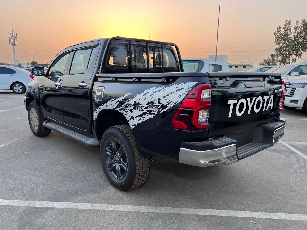 Toyota Hilux TOYOTA HILUX 2.7 AT FULL OPTION  2022