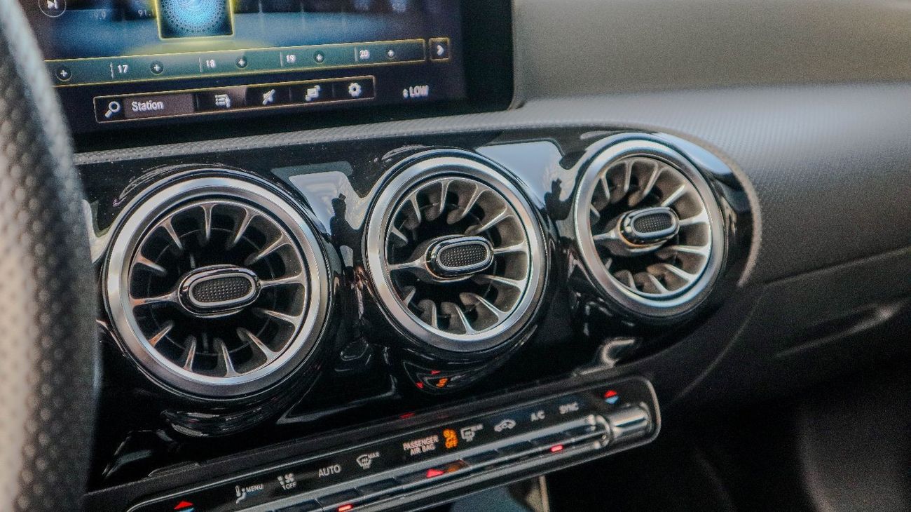 مرسيدس بنز CLA 250 2022 Mercedes-Benz CLA-Class  250 (F2CLA) made in Hungary