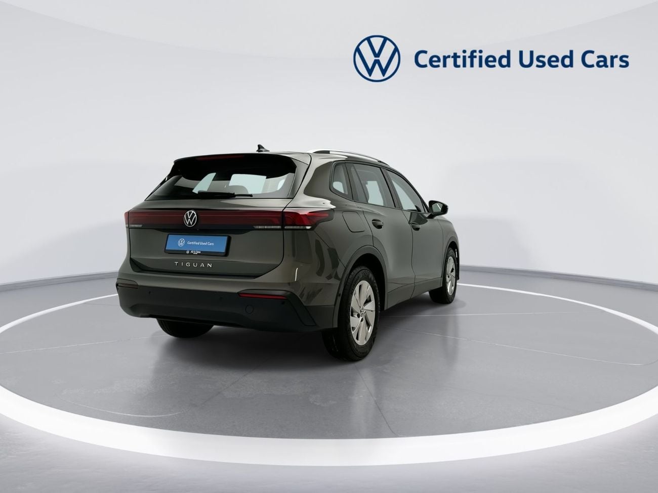 Volkswagen Tiguan LIFE 1.4L | LED Headlamps | Heated Folding Mirrors | 17" Alloy Wheels
