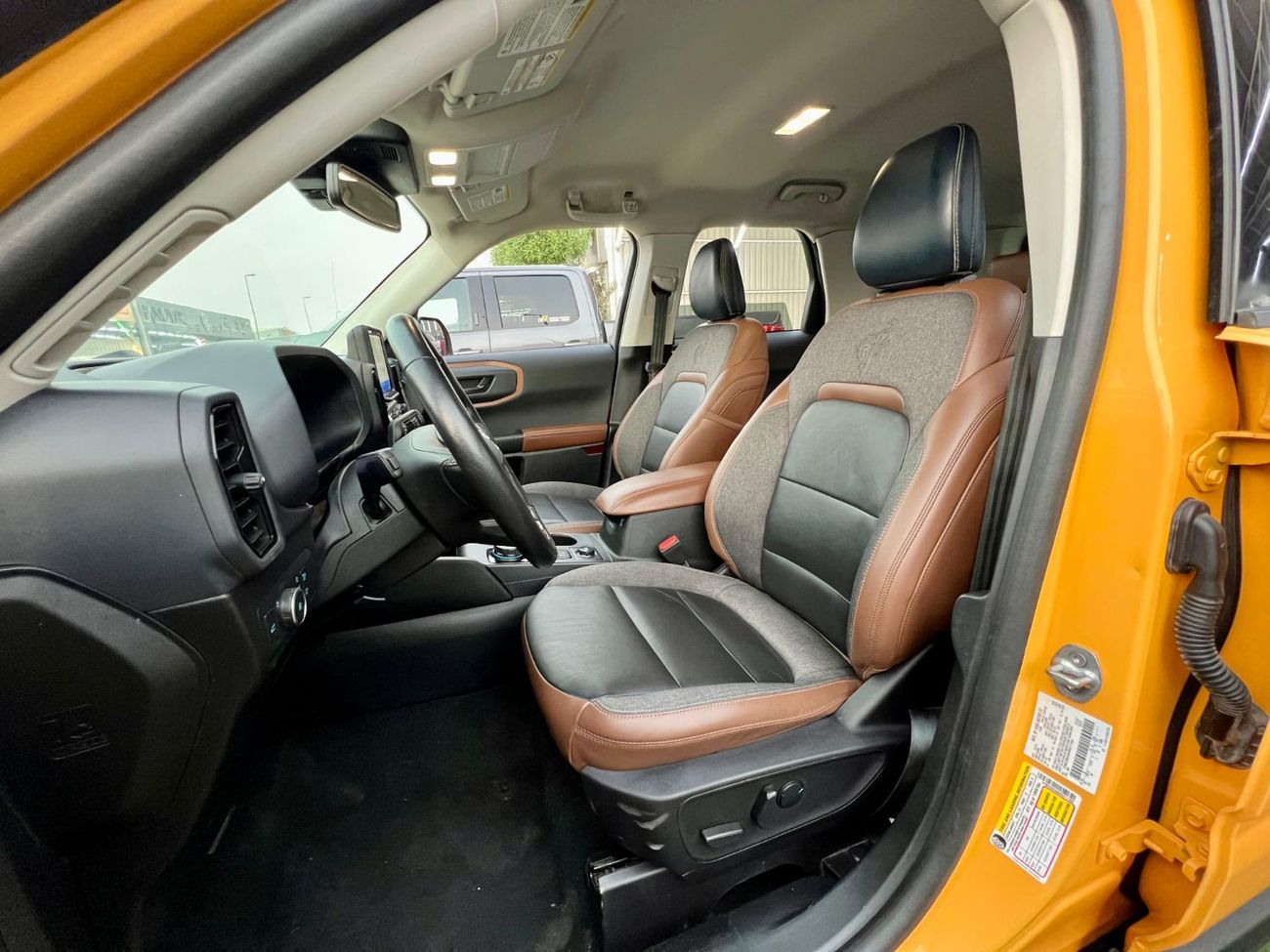 فورد برونكو Outer Banks 1.5L warranty one year bank financie available