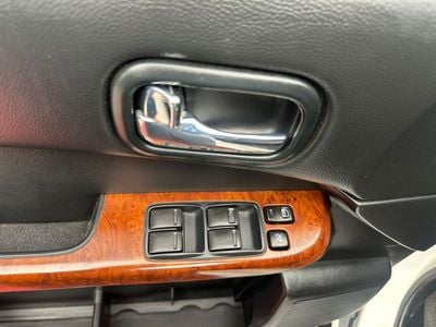 Nissan Patrol Safari Safari 4.8L A/T