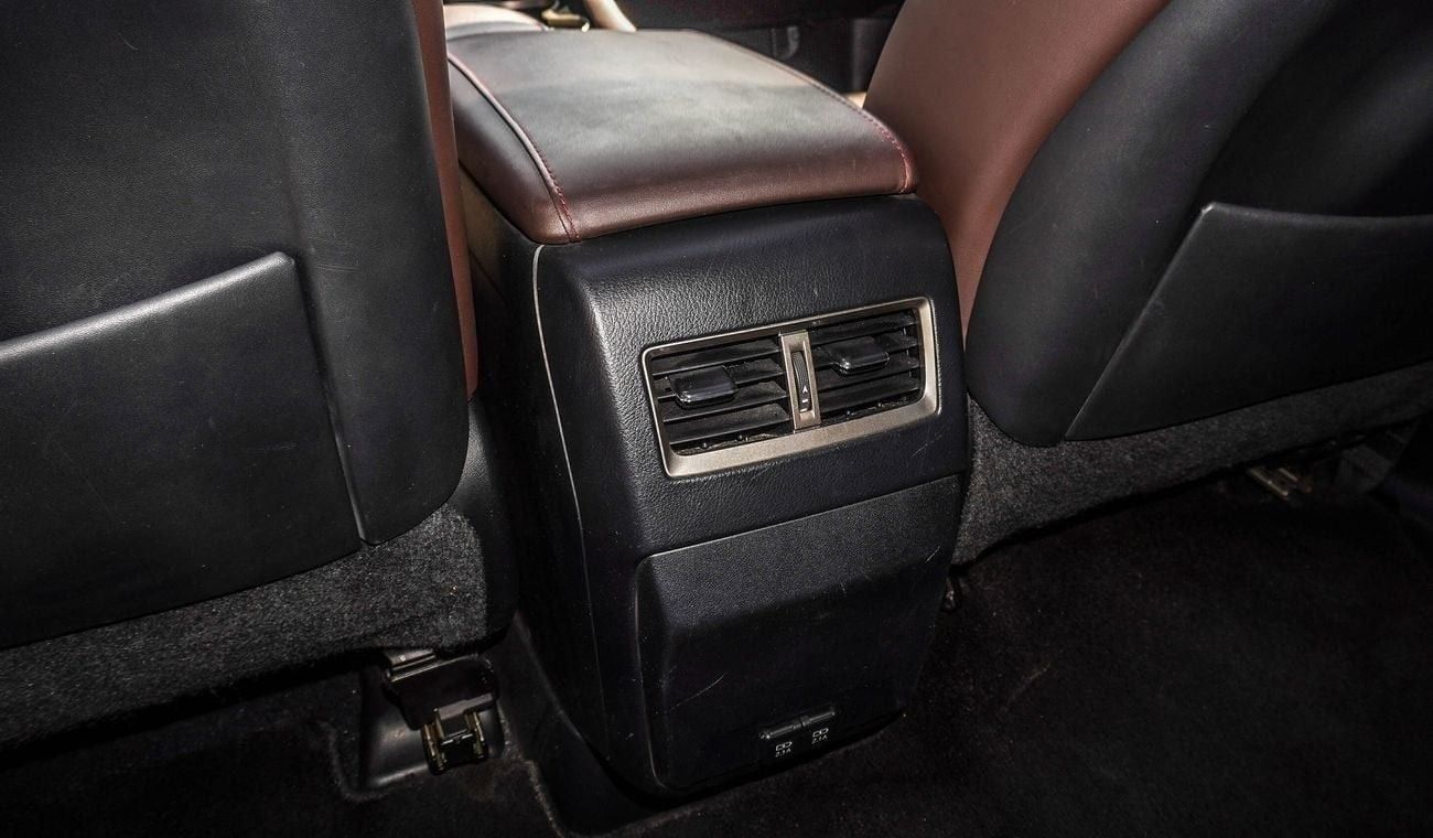 لكزس RX450h Hybrid