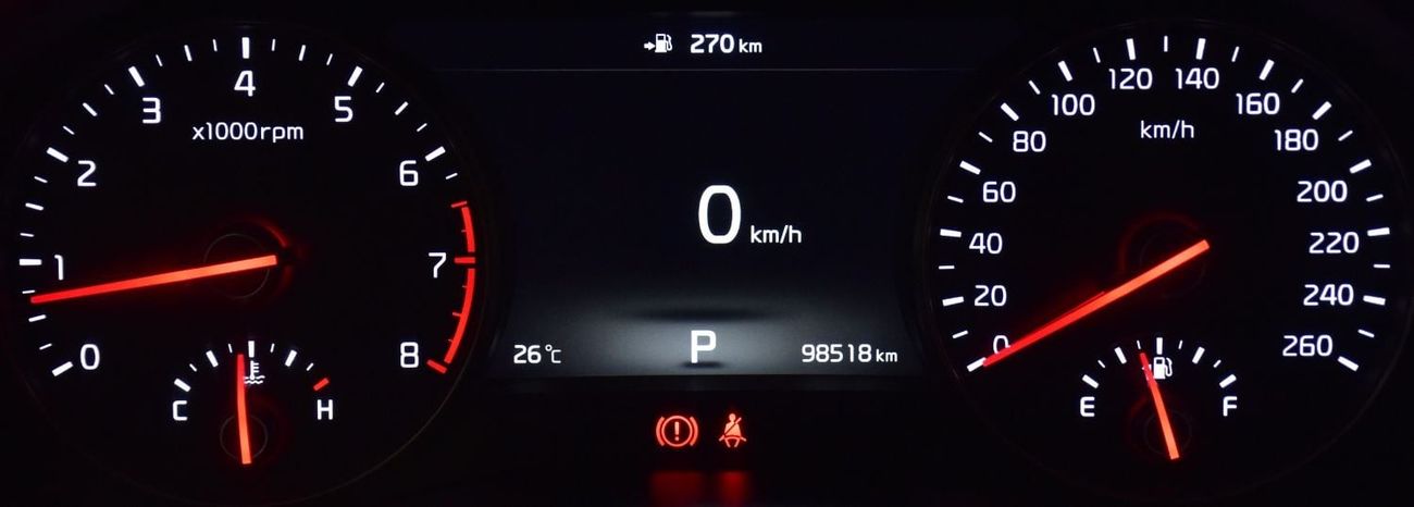 كيا كادنزا EXCELLENT DEAL for our KIA Cadenza V6 ( 2017 Model ) in Silver Color GCC Specs