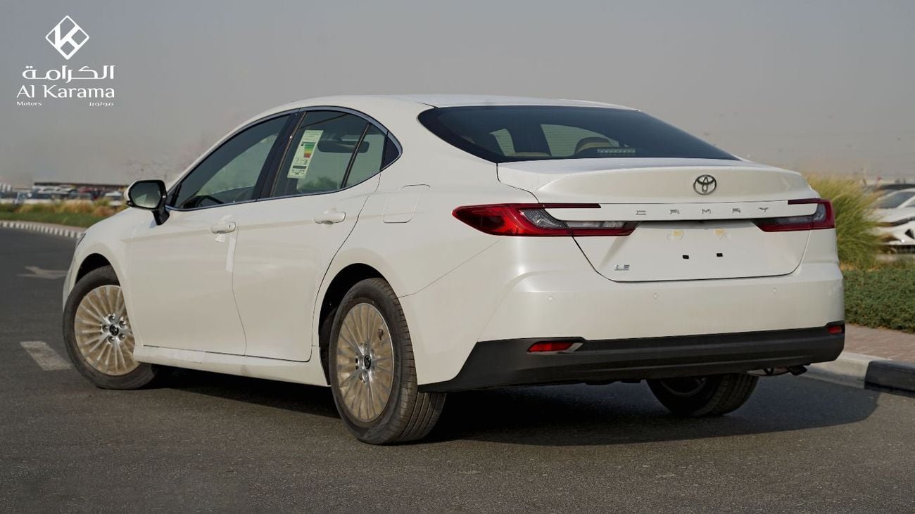 Toyota Camry LE 2.5L gasoline  | Power Seat | Rear Camera | Sun Roof | 17" Alloy Wheels | GCC Specs