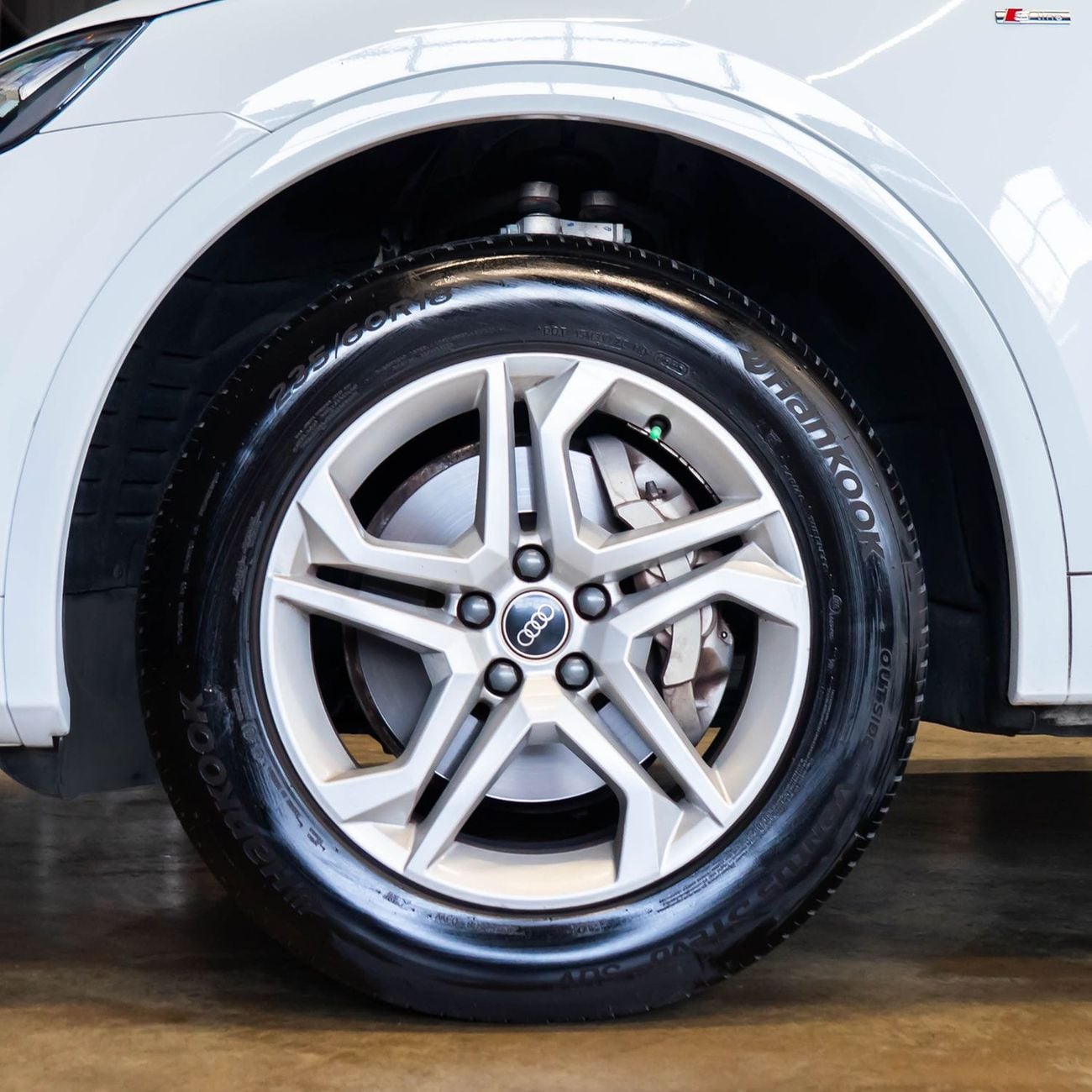 Audi Q5 AED 2,490 P.M • 0% Downpayment • Audi Q5 Coupe 45TFSI S Line • 1 Year Warranty