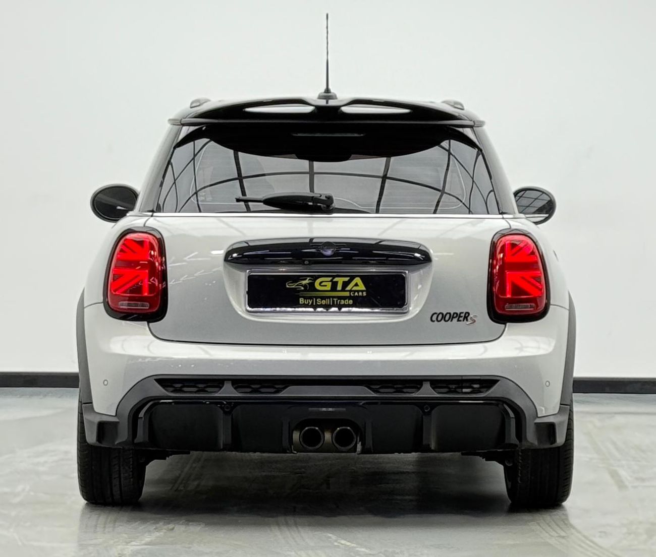 Mini Cooper S Coupé 2022 MINI Cooper S (JCW Kit) ,Warranty ,Service Contract ,Full Service History ,GCC
