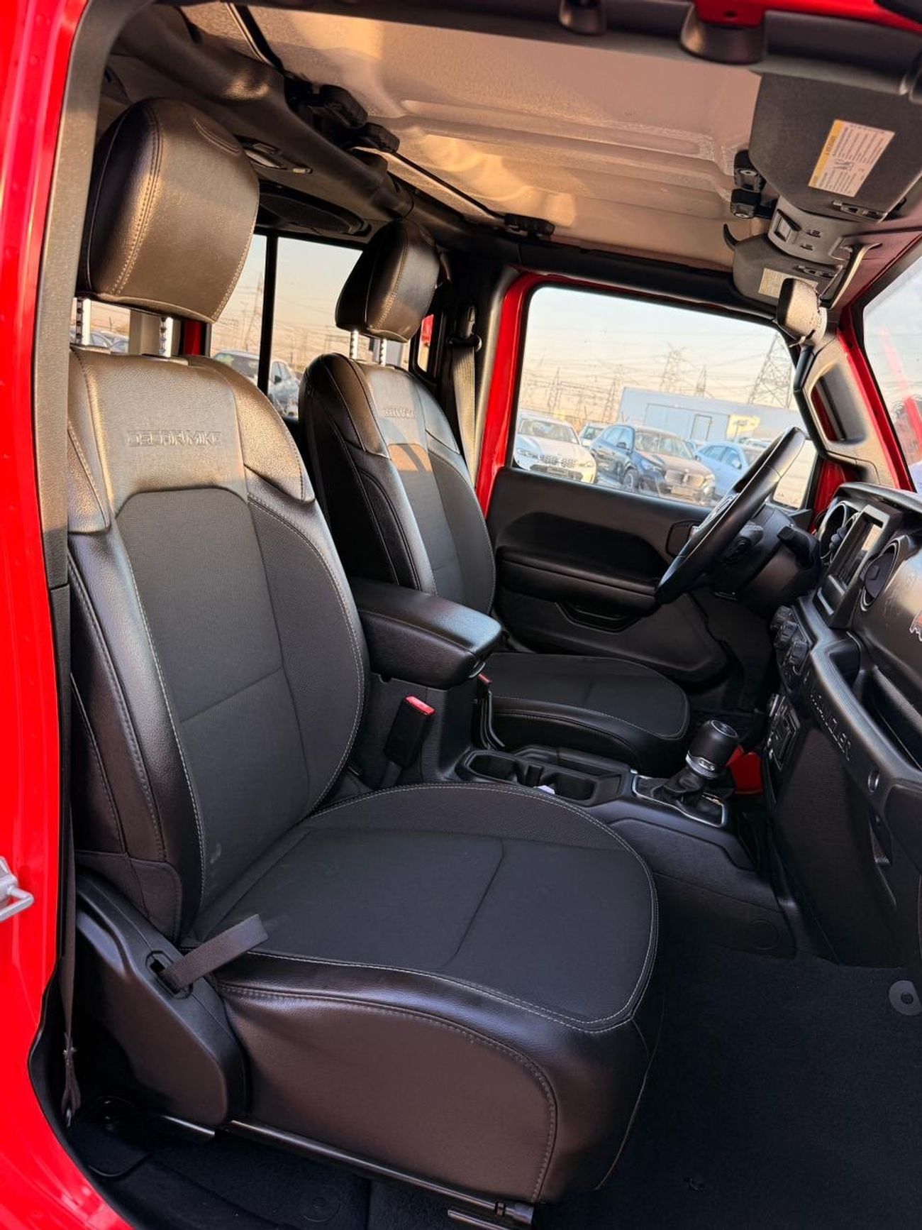 Jeep Wrangler Unlimited Sport S 2.0L A/T